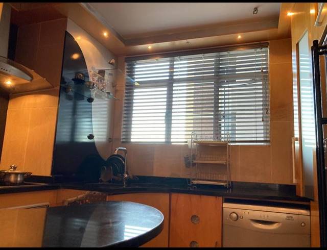 3 BEDROOM PROPERTY TO RENT IN NORTH BEACH